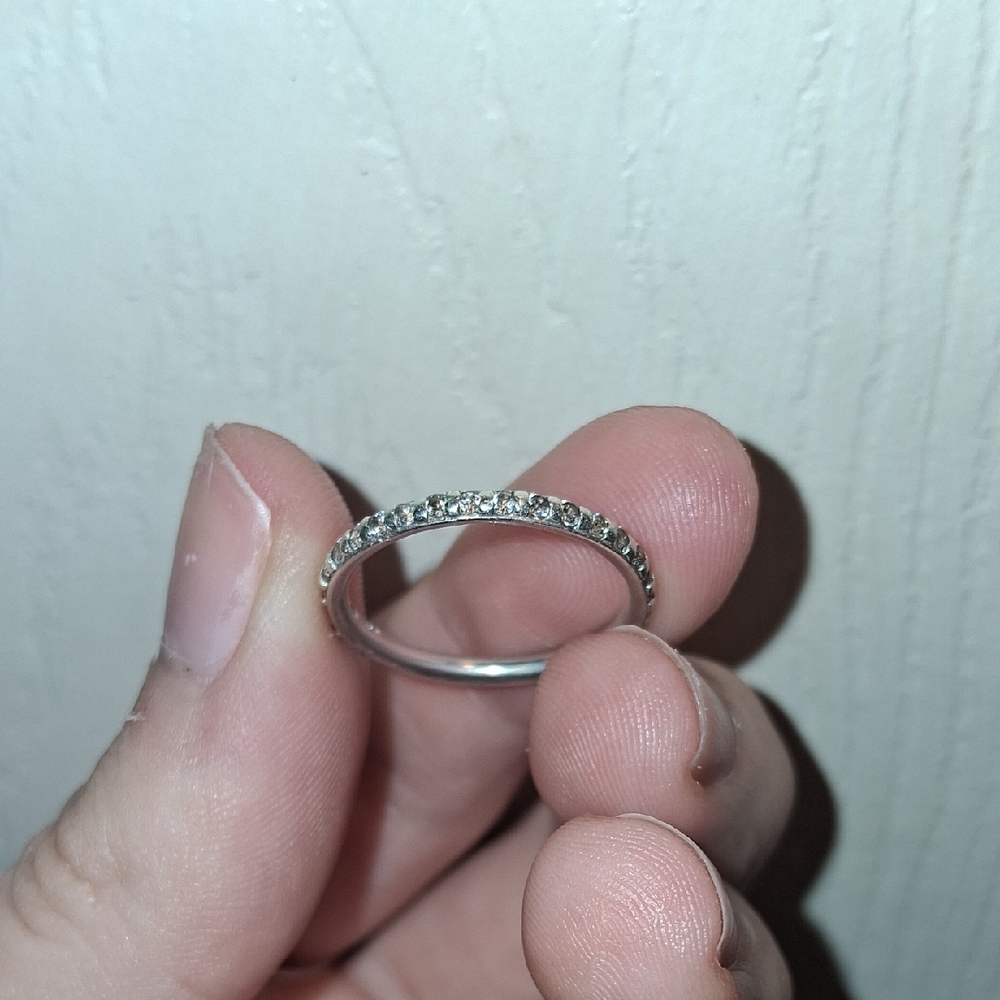 Elegant Silver Band with Clear Stones